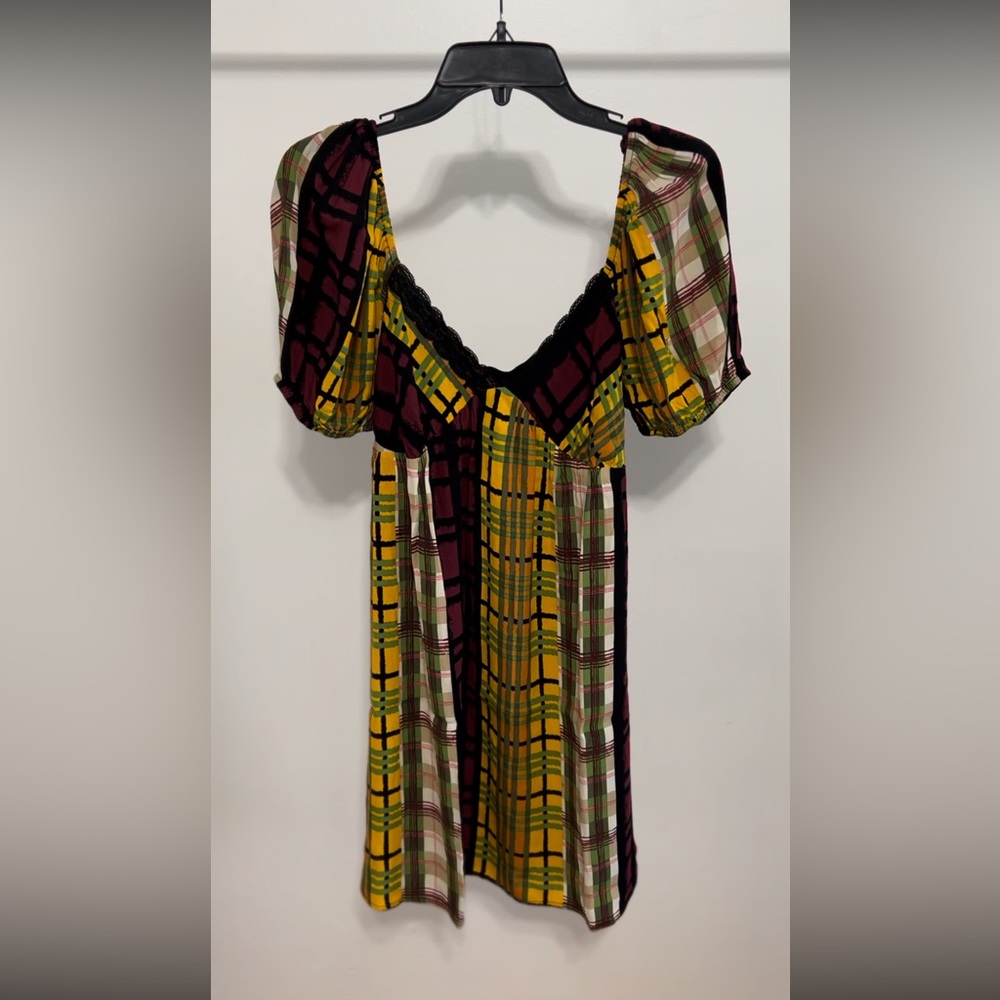 Forever 21 reworked plaid puff sleeve mini dress